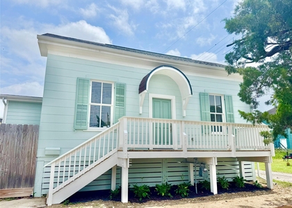 1312 35th Street - Photo 1