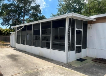 7801 34th Avenue N - Photo 1