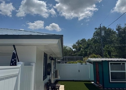 905 Patricia Avenue - Photo 1