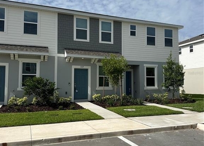3137 Skyline Loop - Photo 1