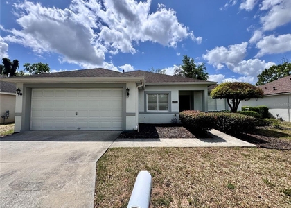 205 Paradise Woods Place - Photo 1