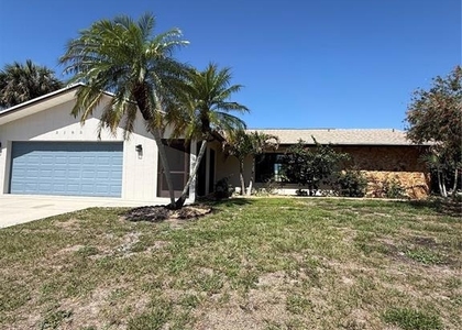 3185 Clifford Street - Photo 1