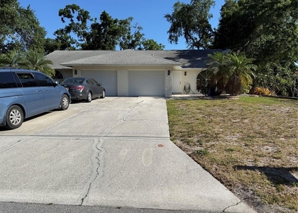4503 Hale Street - Photo 1