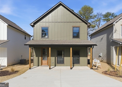 101 Carroll Circle - Photo 1