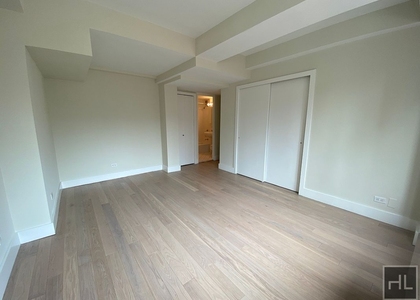 East 51st Street - Photo 1