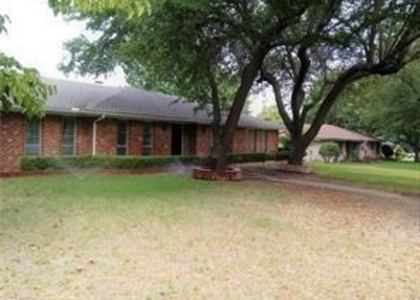 2410 Royal Acres Drive - Photo 1