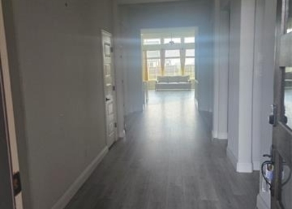 320 Bitterroot Court - Photo 1