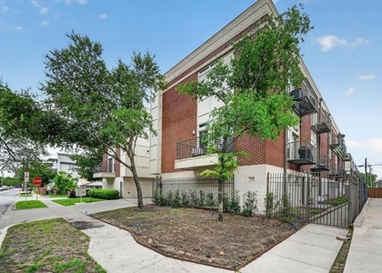5618 Lindell Avenue - Photo 1