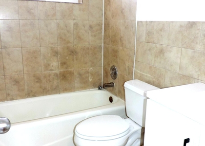 1621 Sw 6th Avenue - Photo 1