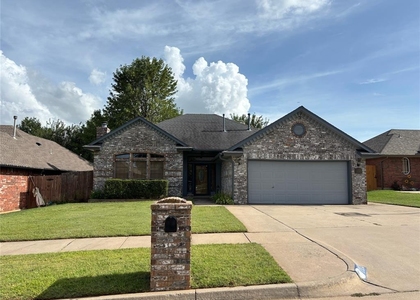 1112 Sw 132nd Place - Photo 1