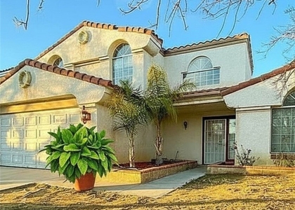 1715 Boysenberry Way - Photo 1