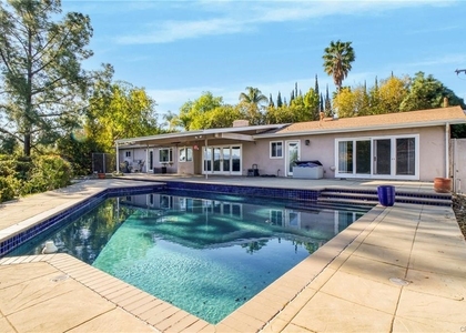 16922 Oak View Drive - Photo 1