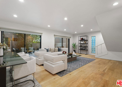 22 28th Avenue - Photo 1