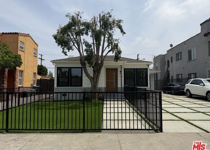 1614 Hauser Boulevard - Photo 1