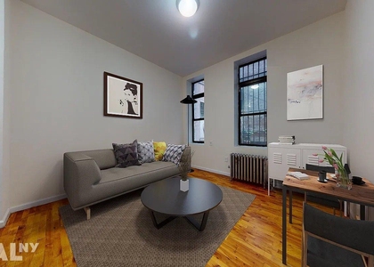 Second Avenue - Photo 1