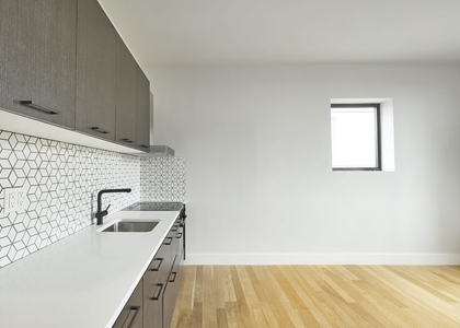 101 E 10th Street - Photo 1