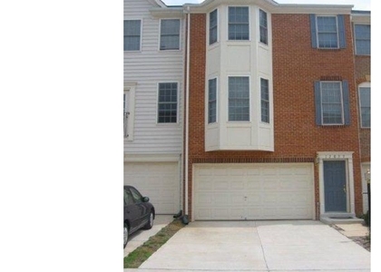 12039 Kemps Landing Circle - Photo 1