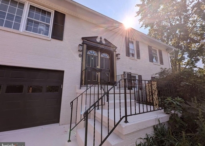 2208 Wakefield Street - Photo 1