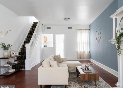 3122 E Street - Photo 1