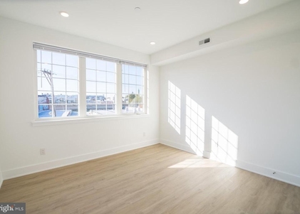 1324 Frankford Avenue - Photo 1