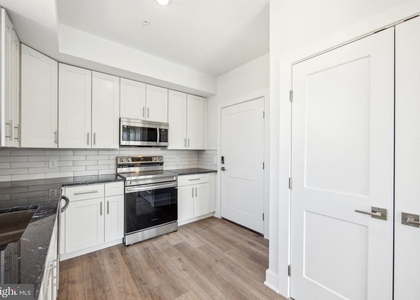 1350 N Front Street - Photo 1