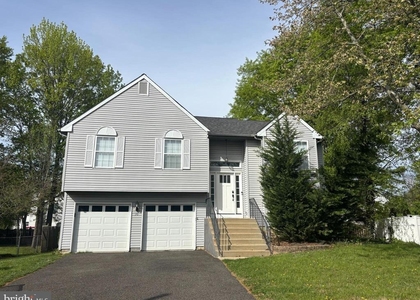 30 Country Lane - Photo 1