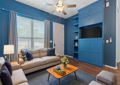 8601 W Gate Blvd - Photo 1