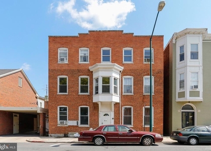 310 N Potomac Street - Photo 1