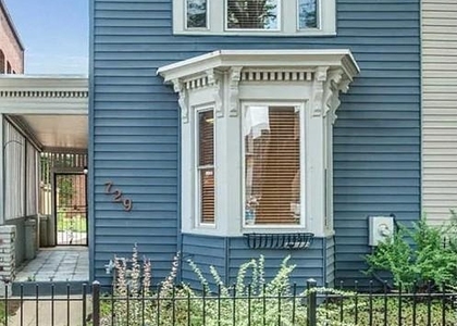 729 10th Street Ne - Photo 1
