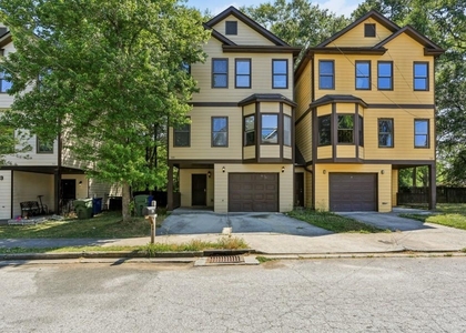 739 Prince Place - Photo 1