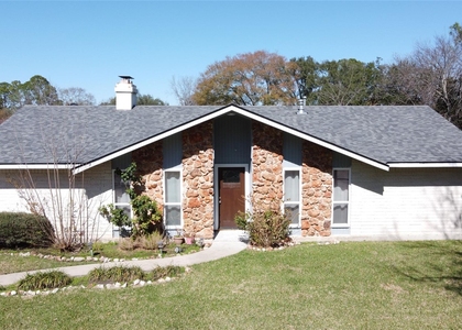 13810 Overbrook Lane - Photo 1