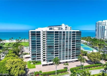 4031 Gulf Shore Boulevard N - Photo 1