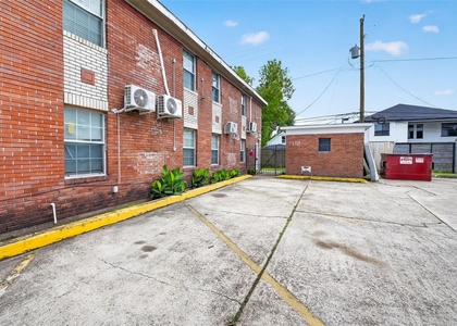 7742 Park Place Boulevard - Photo 1