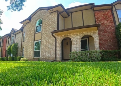 11712 S Kirkwood Road - Photo 1