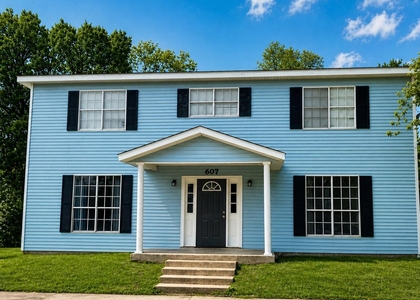 607 Reed Lane - Photo 1