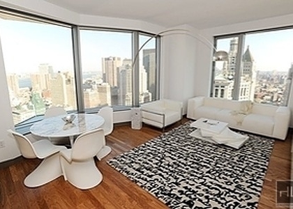 Spruce Street - Photo 1