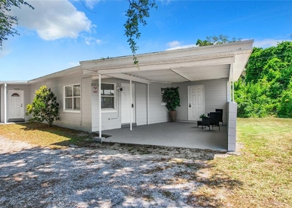 3025 Long Street - Photo 1