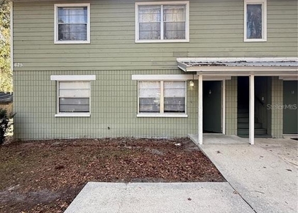 615 Sw 11th Lane - Photo 1