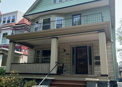543 Potomac Avenue - Photo 1