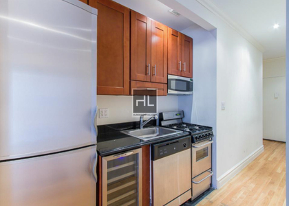 East 18 Street - Photo 1