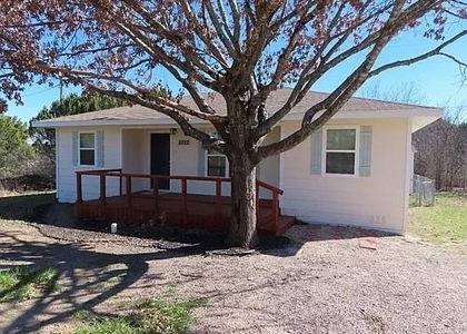 3225 Evergreen Drive - Photo 1