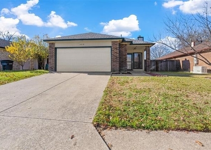4313 Flamingo Way - Photo 1