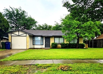 1617 Meridian Way - Photo 1