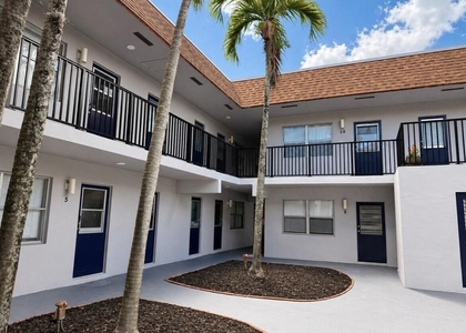 260 Nw 19th Street - Photo 1