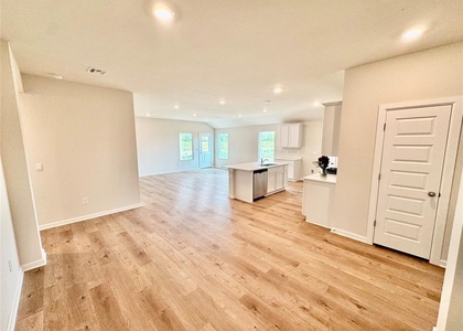 6100 Blackwood Courts - Photo 1