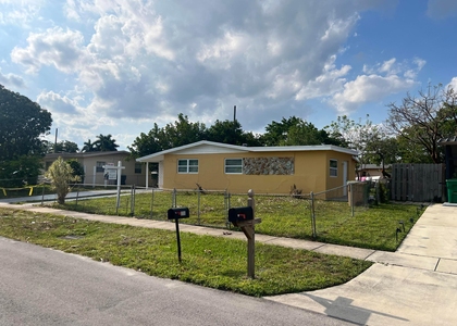5721 Sw 38th Street - Photo 1