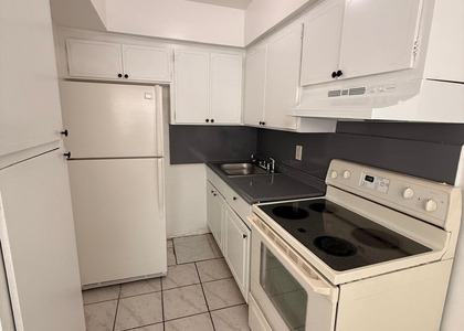 2501 Pierce Street - Photo 1