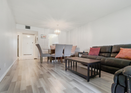 1200 Sw 124th Terrace - Photo 1