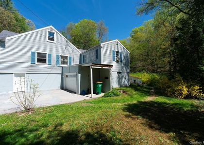 21 Van Dam Road - Photo 1