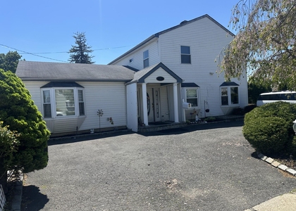1 Hamlet Road - Photo 1